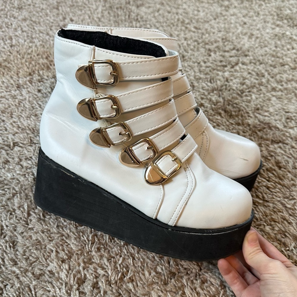 White Buckle Platform Boot Shoes